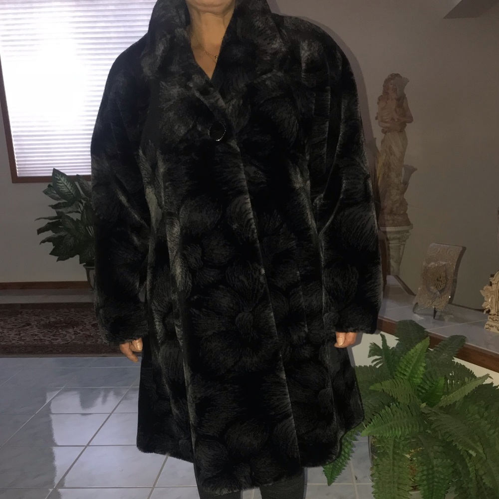 Fur coat
